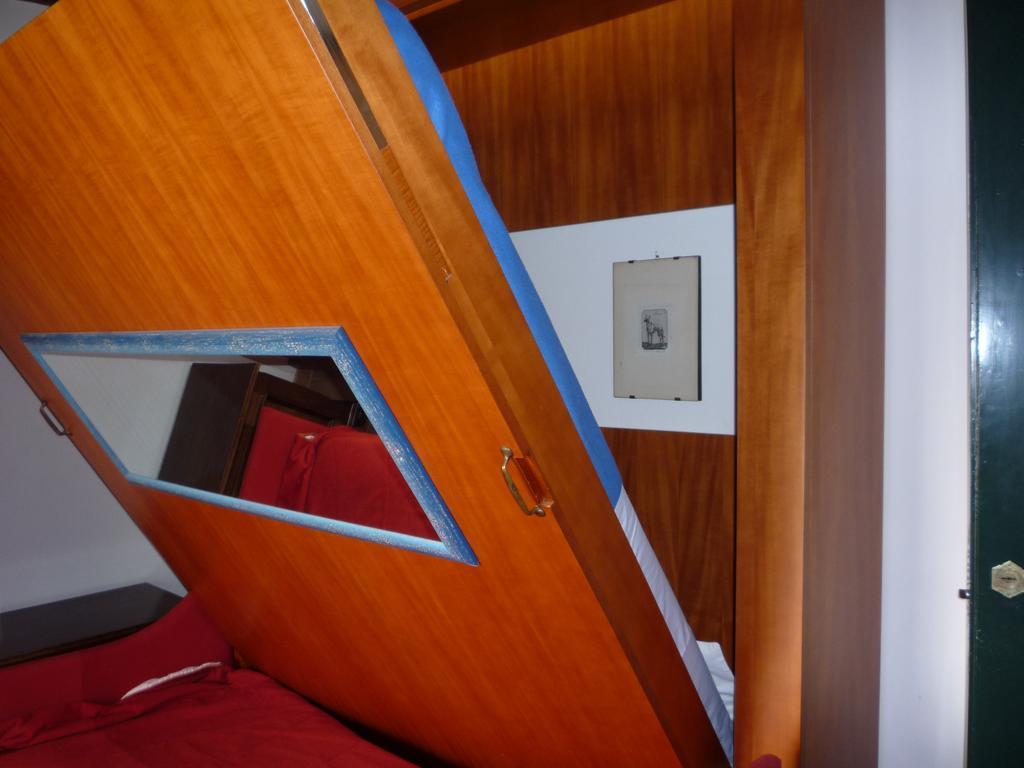 4Roomsrelax Catania Rom bilde